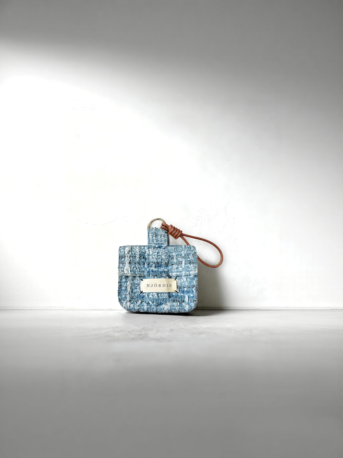 Osmera Aurum - Scented Pouch